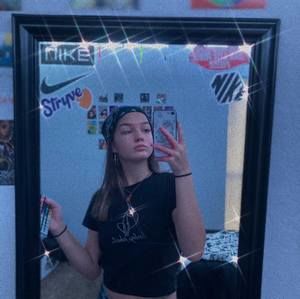 Meet your Posher, Brookelyn